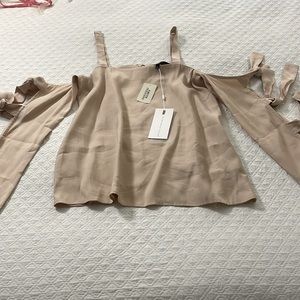 Forever 21 endless rose boutique F21 off shoulder bows beige dusty rose blouse s